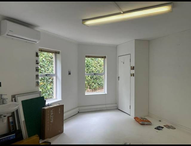 BUSINESS PROPERTY TO RENT IN HIGH CAPE